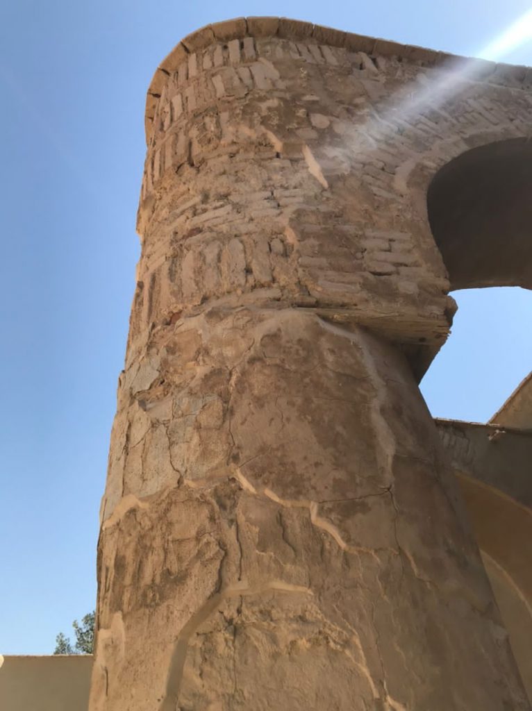 ستون مسجد تاریخانه سمنان