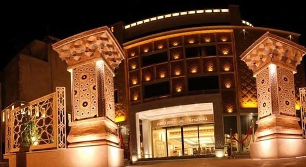 اقامت در هتل های 5 ستاره شیراز